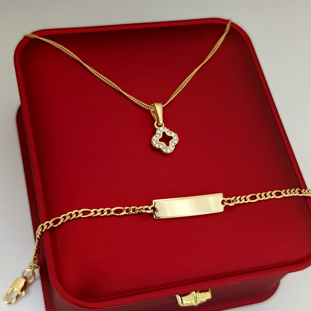 🍀Combo van Cleff: cadena con dije y esclava cartier en un solo look
