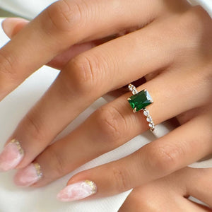 ANILLO GLAMOUR VERDE ESMERALDA ROSE PARA DAMA