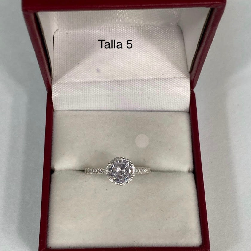 Anillo de compromiso aurora real