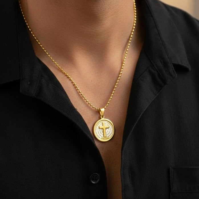 CONJUNTO DE CADENA DE HOMBRE MILITAR  CON DIJE CRUZ REDONDO