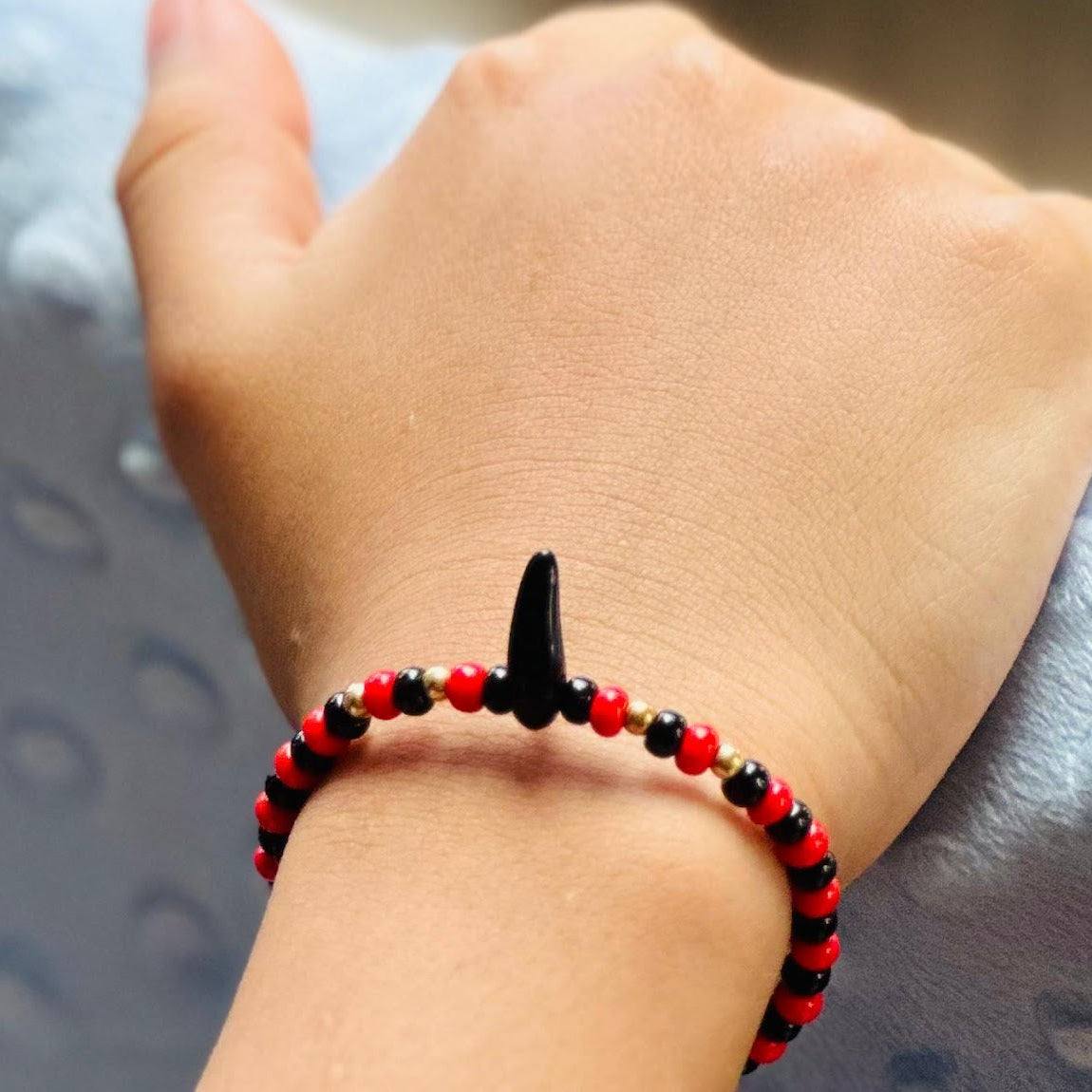 PULSERA Y TOBILLERA TIPO AZABACHE PARA BEBÉ TEJIDA BALÍN #3