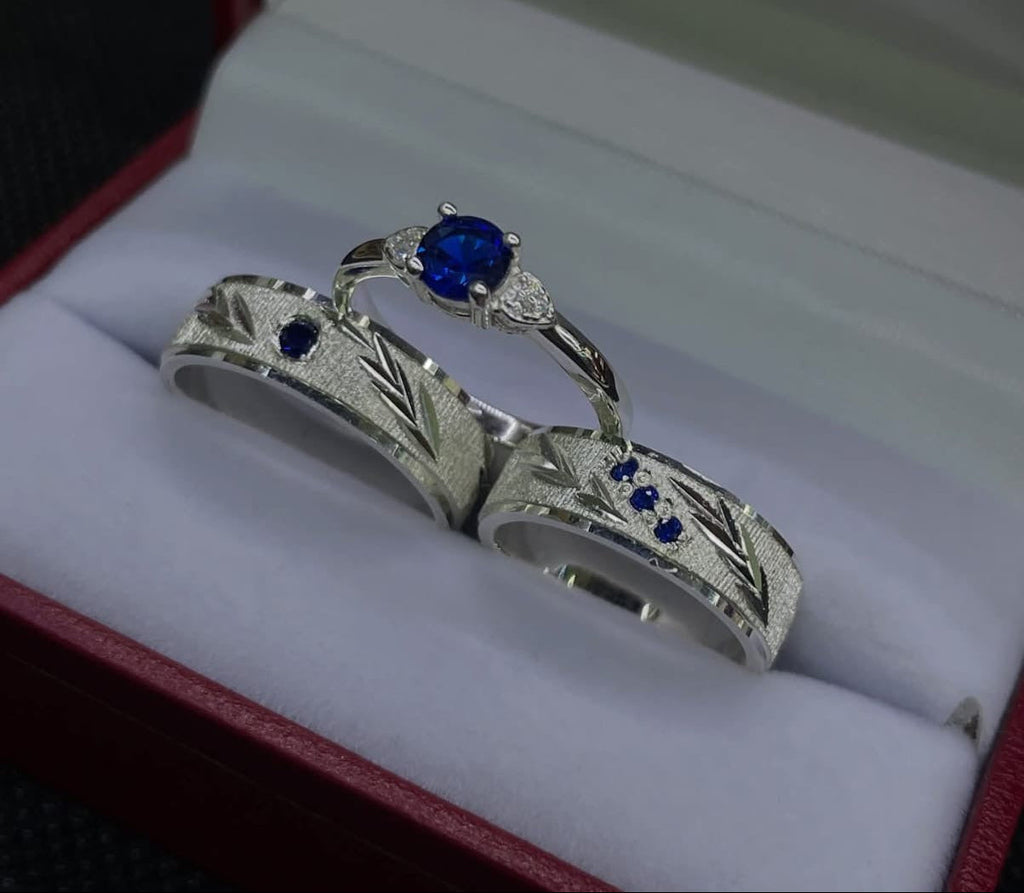 SET DE ARGOLLAS DE MATRIMONIO CON ANILLO DE COMPROMISO LAZOS DEL MAR REF 5670