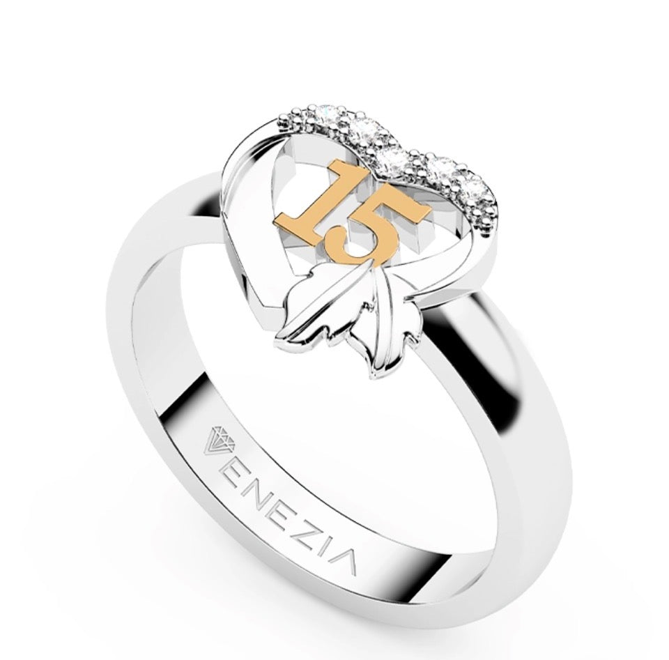 ANILLO DE 15 AÑOS LUZ DE PRINCESA    REF 6655