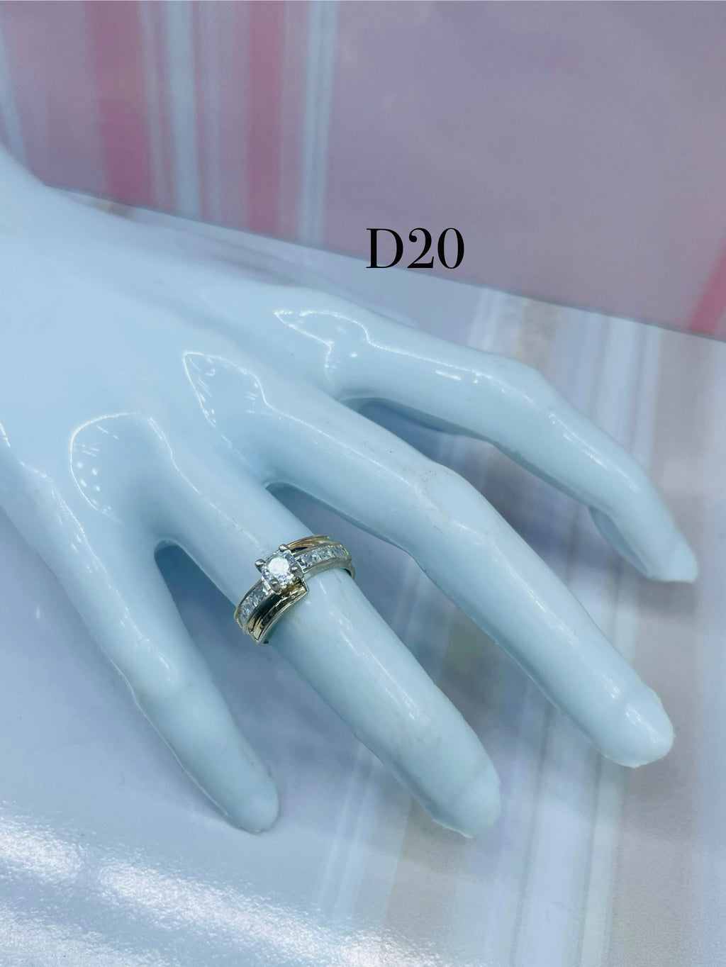 Anillo De Dama Luz Eterna Ref 4276