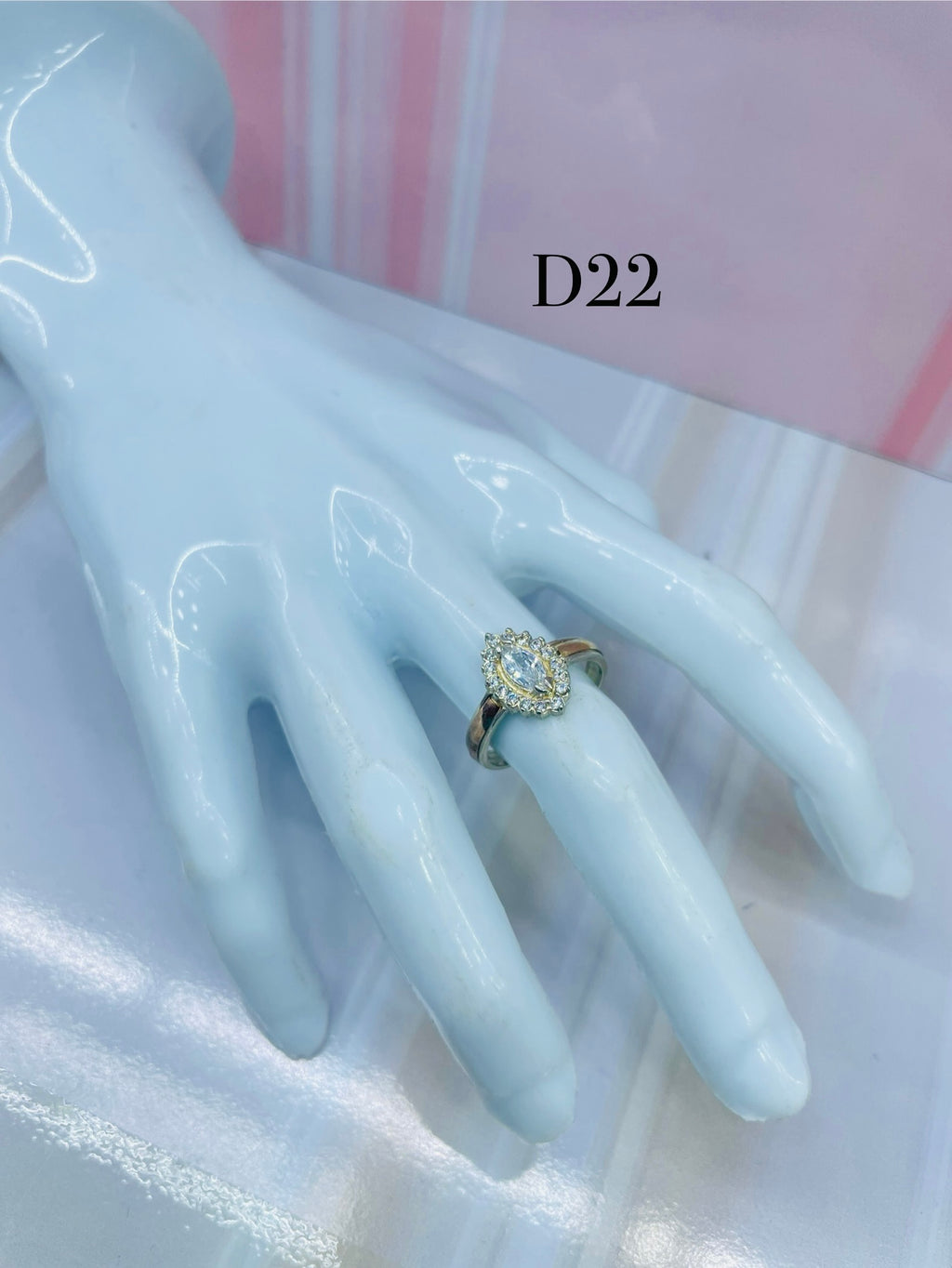Anillo De Dama Lágrima De Cristal  Ref 4276