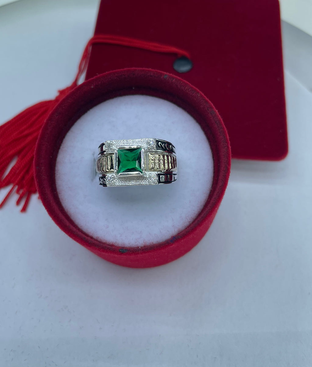 anillo de grado Piedra Cuadrada Verde Esmeralda Ref 4475