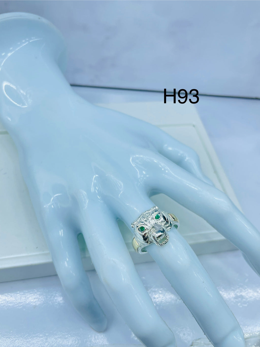 Anillo De Caballero Guardian Esmeralda Ref 4272