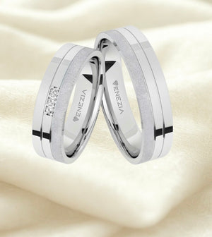 Argollas Mate y liso brillante con zircon suizo blanco