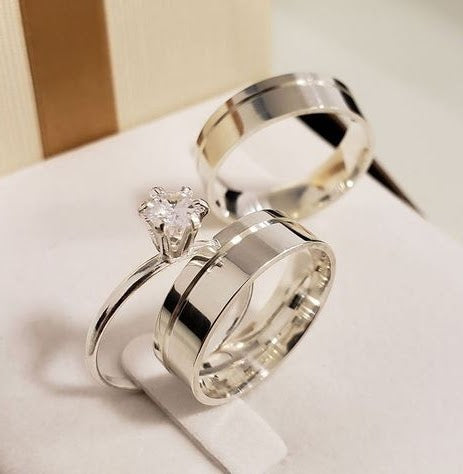 Argollas de matrimonio planas con corte central pulido solitario con engaste de garras 5468